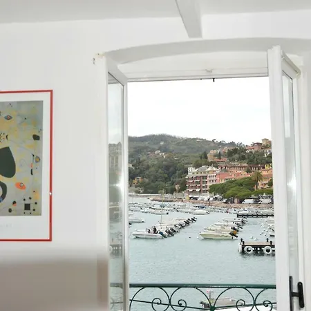 Lacasettablu Lerici